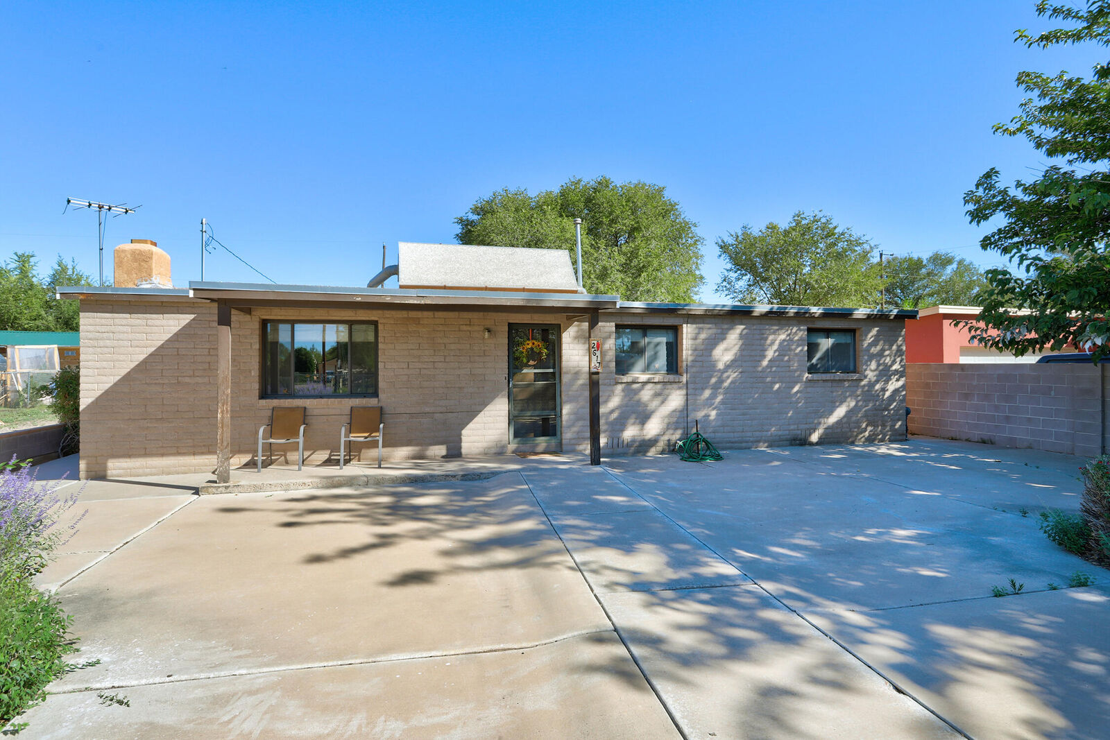 Property Photo: 2617 Verde Road SW NM 87105