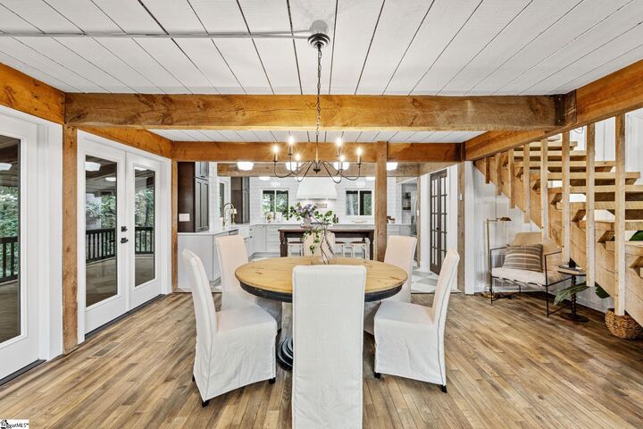 Property Photo:  402 Asbury Circle  SC 29640 