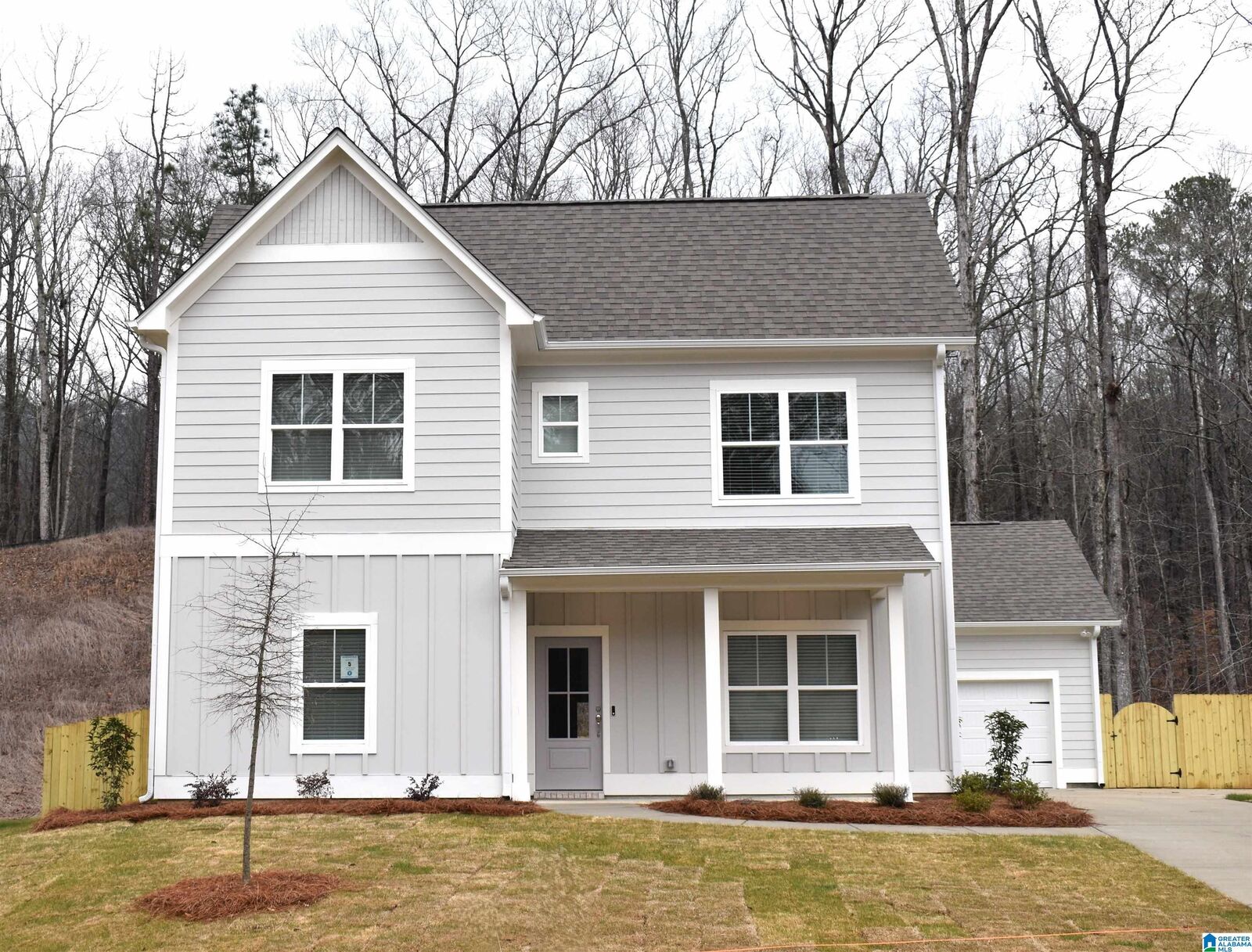 Property Photo:  117 Townmoor Lane  AL 35147 