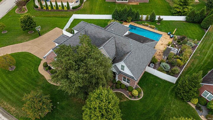 Property Photo:  8101 Pelican Pointe Drive  IN 47725 