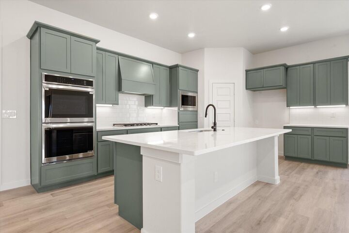 Property Photo:  1508 E 29th Street  TX 79382 