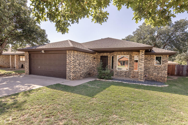 710 15th Street  Shallowater TX 79363 photo