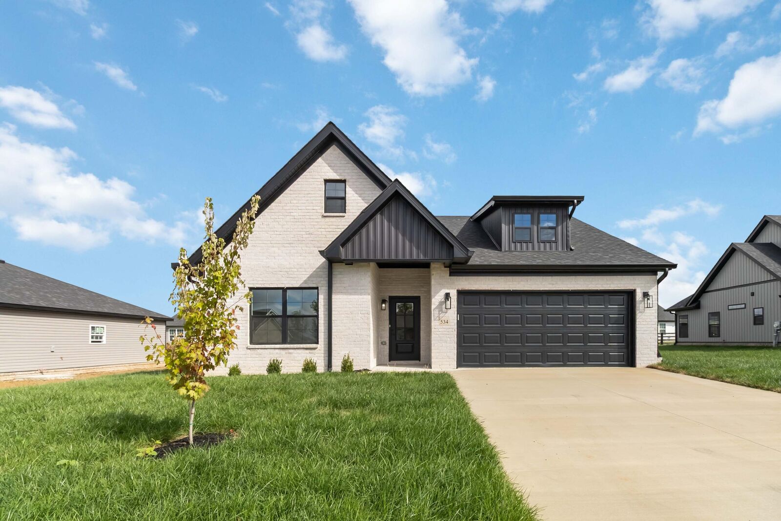 Property Photo:  534 Chickasaw Drive  KY 40475 