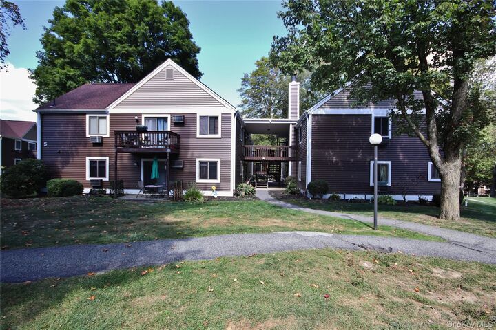Property Photo: 5 Heritage Drive D NY 10926
