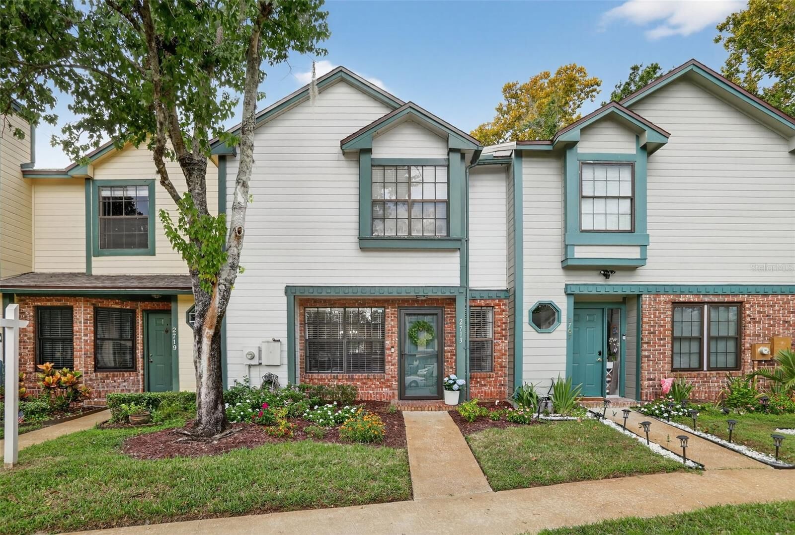 Property Photo:  2713 Candlewood Court  FL 32703 