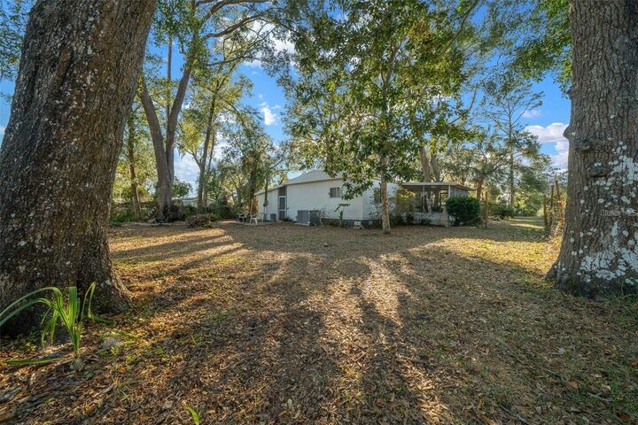 Property Photo: 2445 SE 174th Court FL 34488