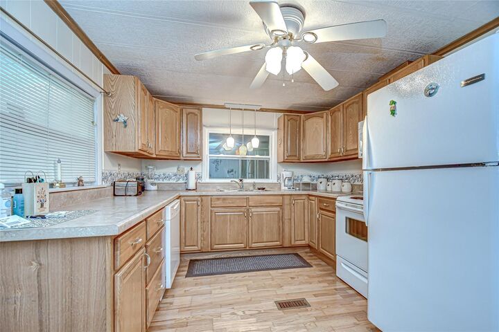 Property Photo:  39443 Elgin Drive  FL 33542 