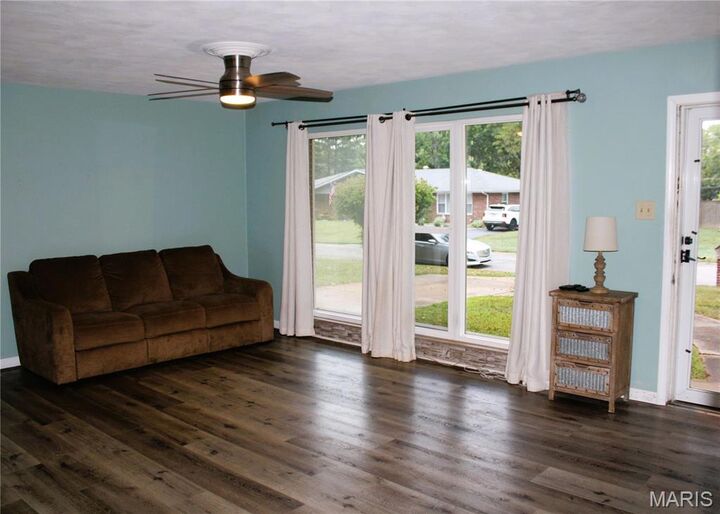 Property Photo:  1604 Menard Drive  IL 62220 