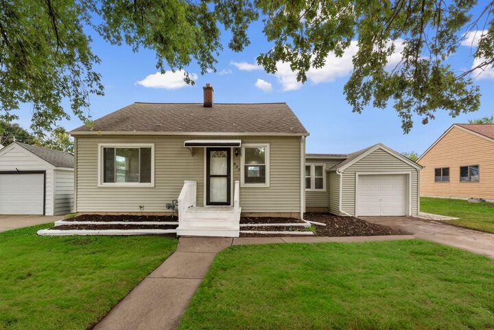 Property Photo:  932 S 86th St  WI 53214 