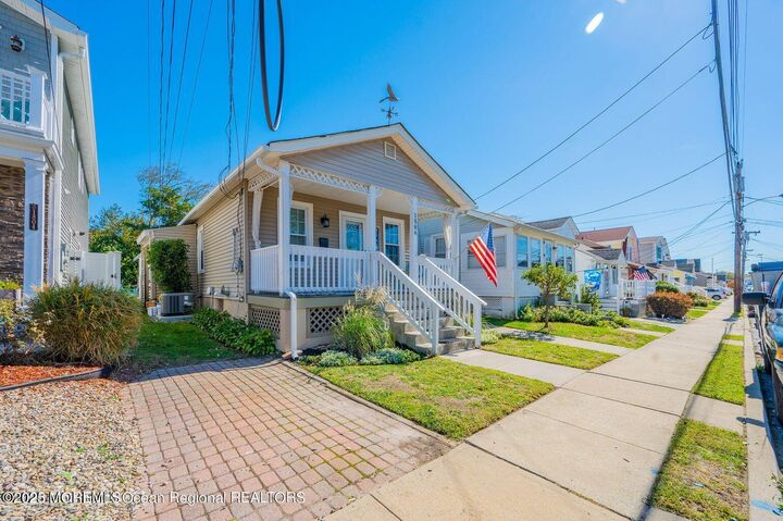 Property Photo:  1806 Fernwood Road  NJ 07719 