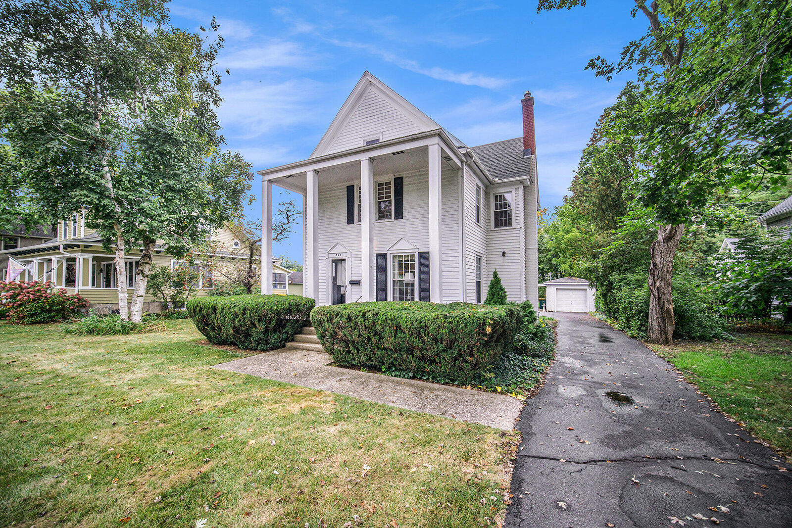 Property Photo:  305 E Michigan Avenue  MI 48176 