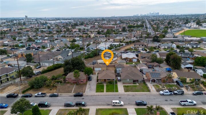 Property Photo:  413 Brady Avenue  CA 90640 