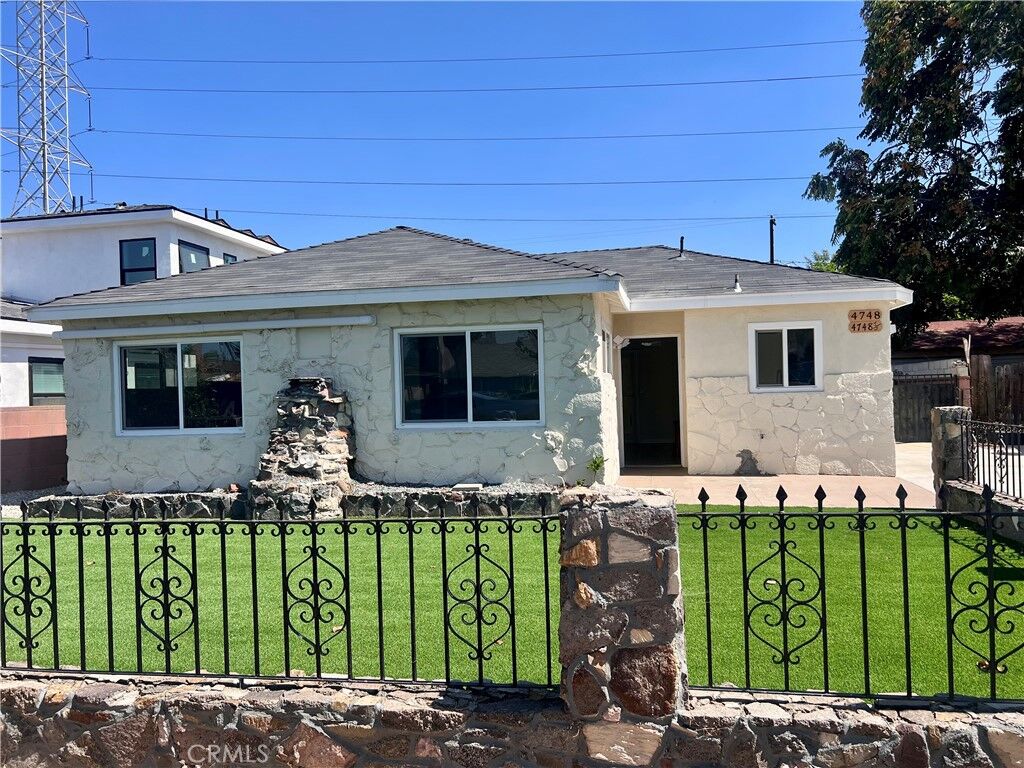 Property Photo:  4748 4748 Garrick  CA 90660 