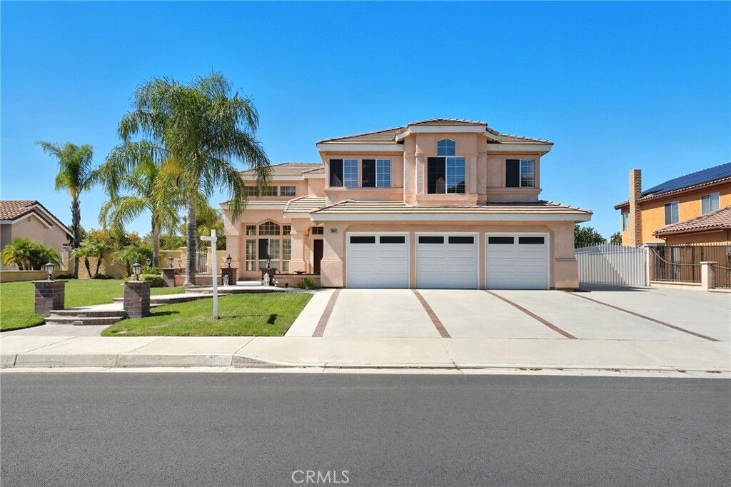 Property Photo:  30681 Pier Pointe Circle  CA 92584 