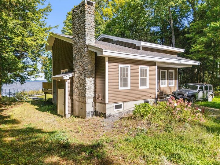 Property Photo:  133 Hart Street  ME 04953