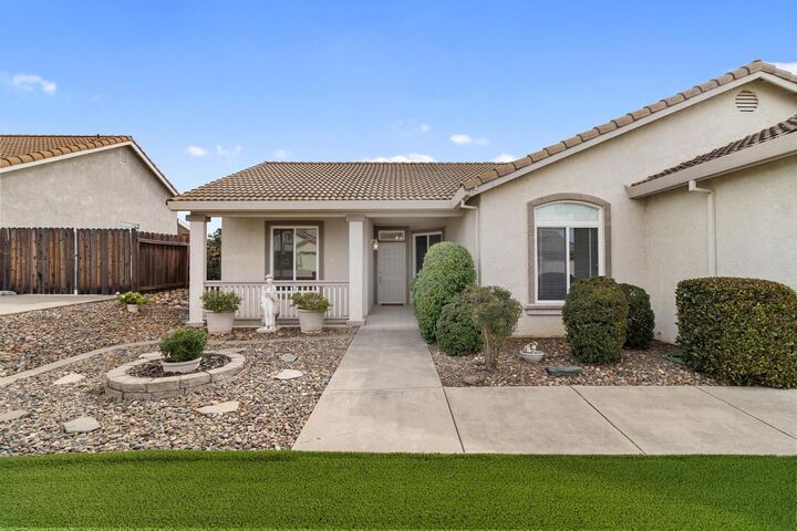 Property Photo:  702 Pleasant Valley Drive  CA 95640 