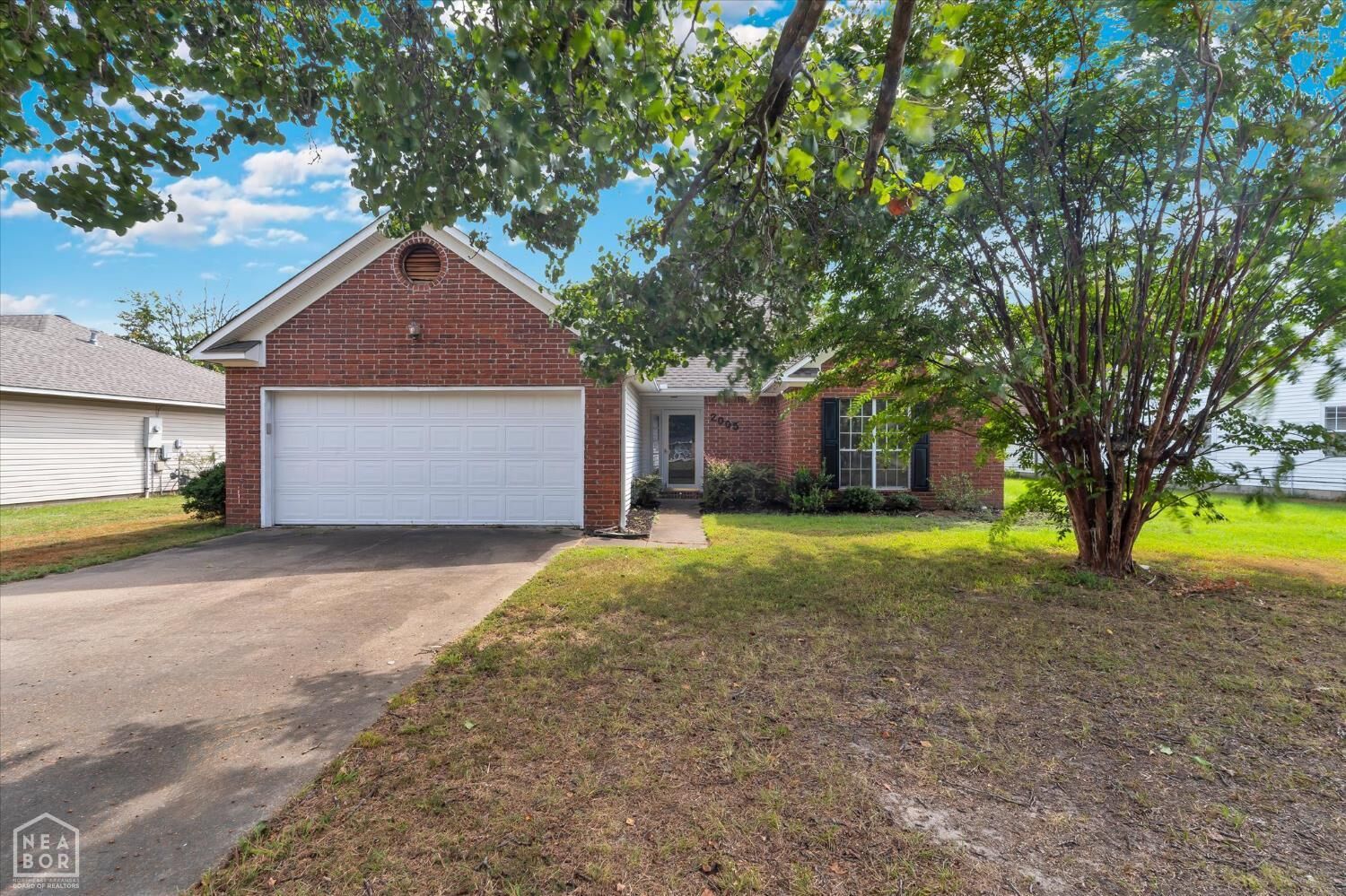 Property Photo: 2005 Sandbrook Drive AR 72404