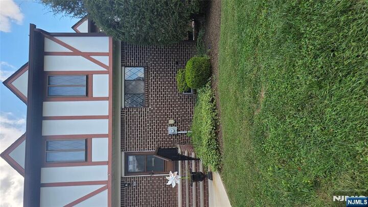 104 Devonshire Court  Hillsborough NJ 08844 photo