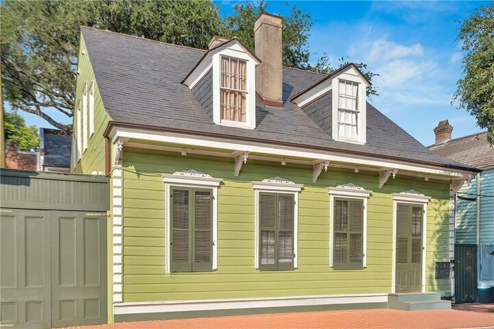 Property Photo: 927 Orleans Avenue 927 LA 70116
