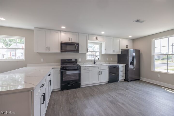 Property Photo: 1836 E 294th Street OH 44092