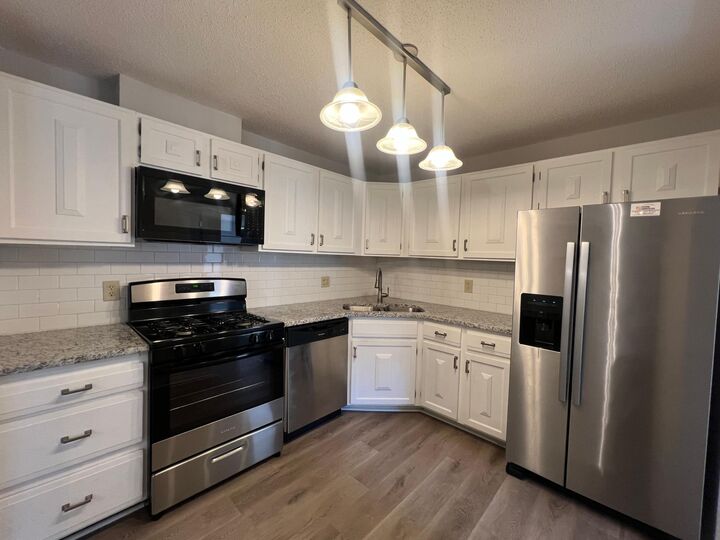 Property Photo: 6730 Vernon Avenue S 207 MN 55436