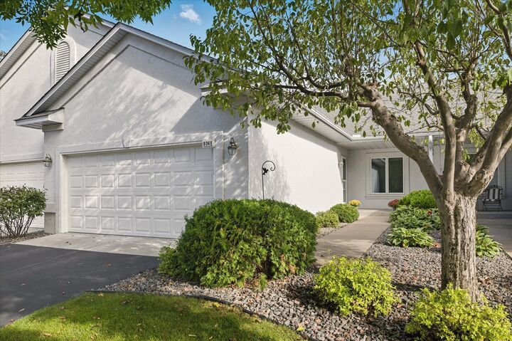 Property Photo: 9365 Tewsbury Bend MN 55311