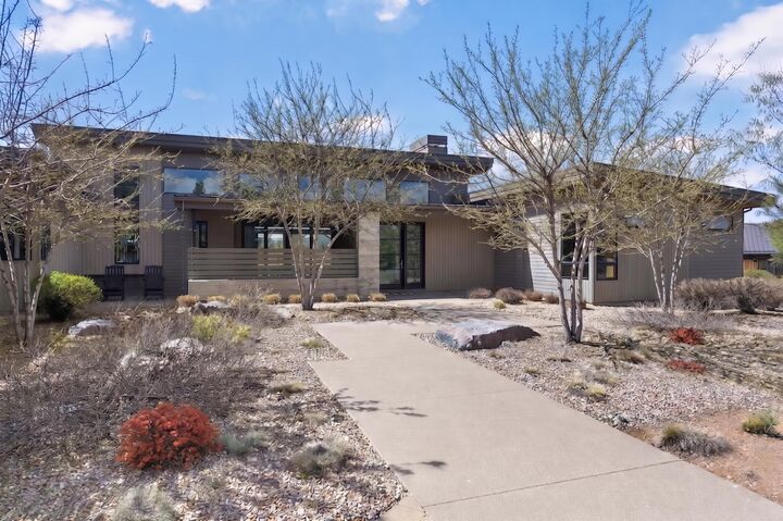 Property Photo:  61785 Hosmer Lake Drive  OR 97702 
