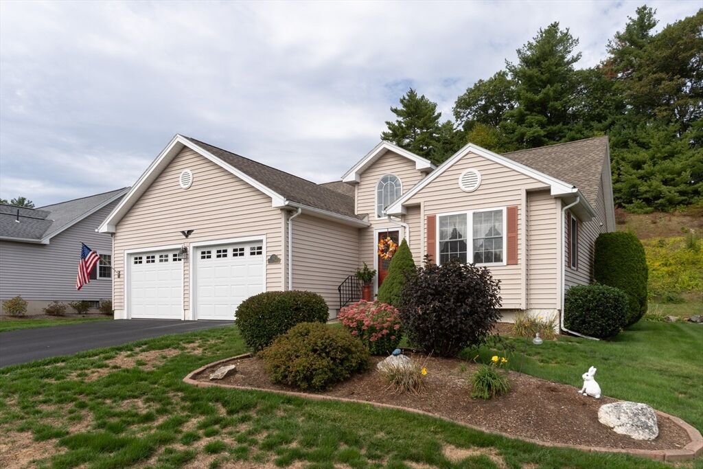 Property Photo:  17 Deacon St 17  MA 01532 