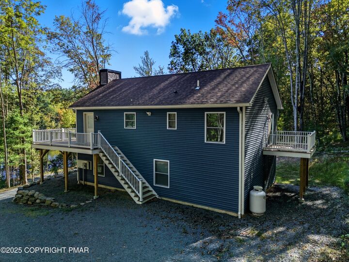 Property Photo: 114 Kemodobi Circle W PA 18328