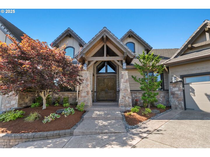 Property Photo: 8555 SE Northern Heights Ct OR 97086