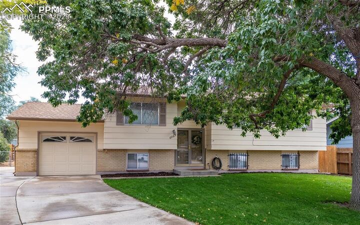 Property Photo:  6865 Arctic Place  CO 80911 