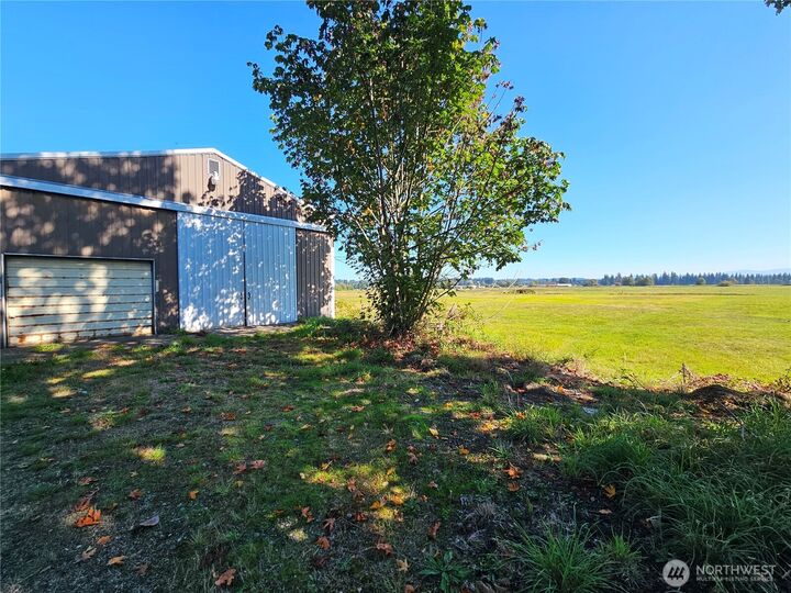 Property Photo:  111 113 S Fourth Street  WA 98583 