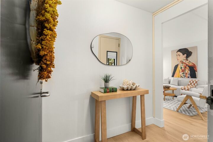 Property Photo:  1105  Spring St 304  WA 98104 