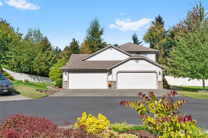 Property Photo:  12601  132nd Avenue Ct E  WA 98374 