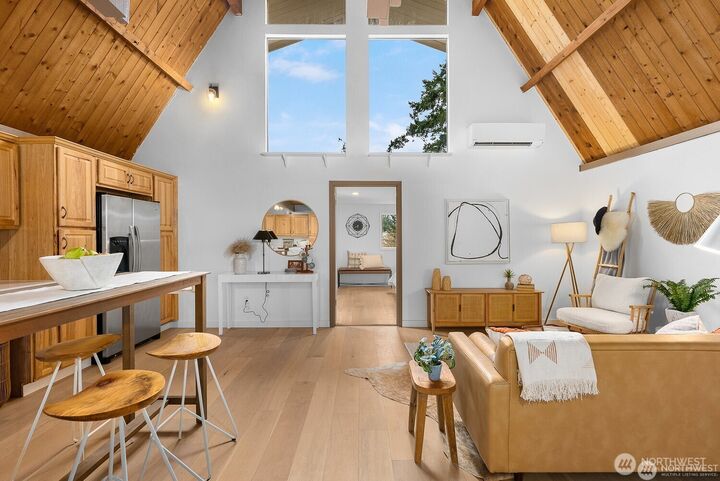 Property Photo: 302 Melrose Drive WA 98282