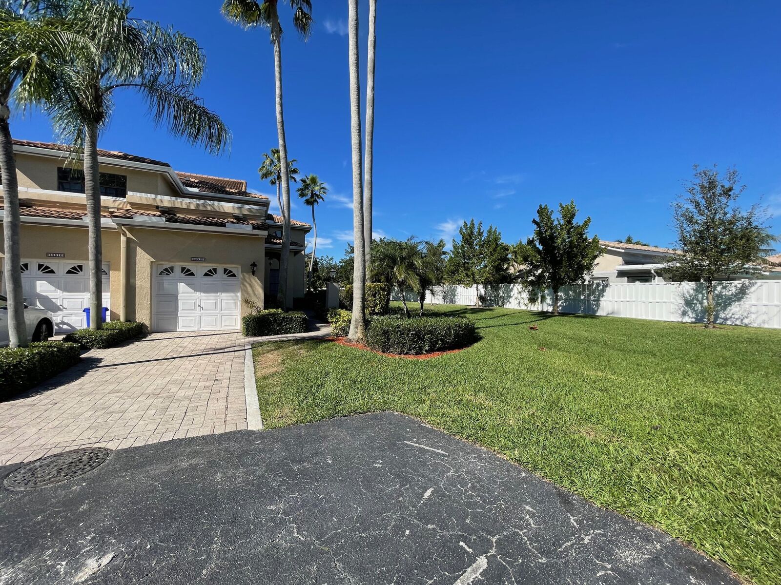 Property Photo:  6691 Montego Bay Boulevard H  FL 33433 
