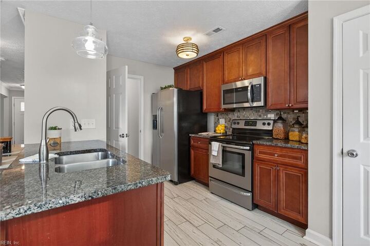 Property Photo: 300 Jacks Pl VA 23608