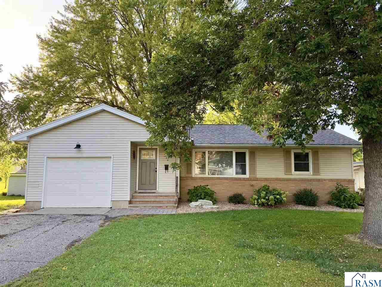 Property Photo:  804 4th St. SE  MN 56093 