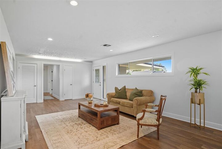 Property Photo: 2200 Barbe Court LA 70601