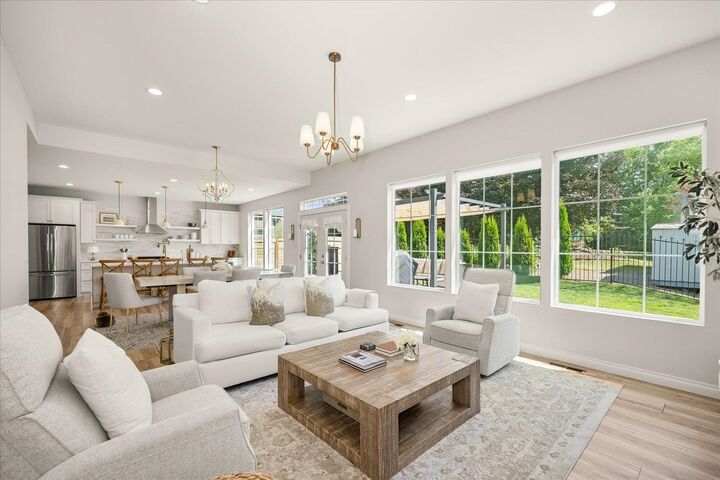 Property Photo:  4620 E 43rd Ave  WA 99223 