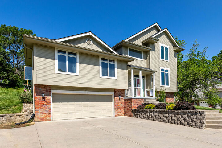 Property Photo:  56274 Grande Oak Lane  IA 51534 