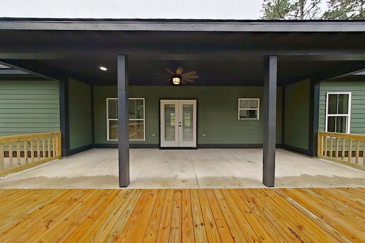 Property Photo:  117 Will Road  GA 31768 