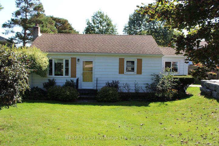 Property Photo:  415 Elgin Street S  ON N2Z 2V4 