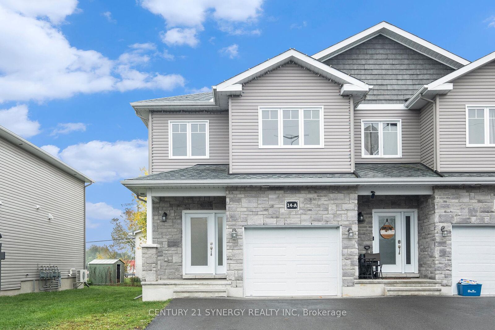 Property Photo:  14A George Street  ON K0A 1R0 