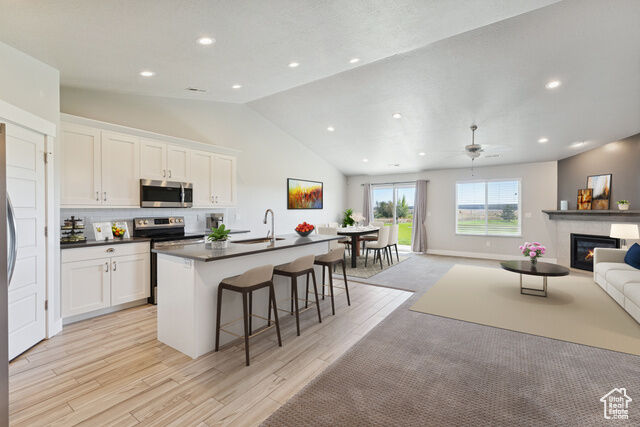 Property Photo:  1278 S Grace Way  UT 84041 