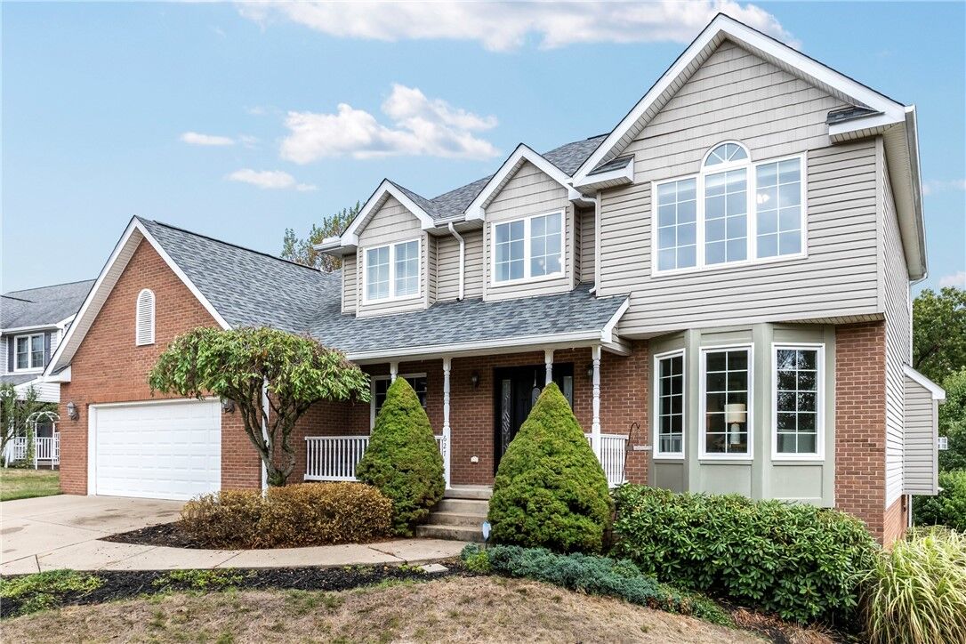 Property Photo: 627 Alex Ct PA 16066