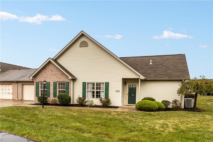 Property Photo: 1086 Timberwood Dr PA 15010