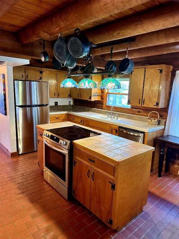 Property Photo:  1053 E County Road F  TX 78947 