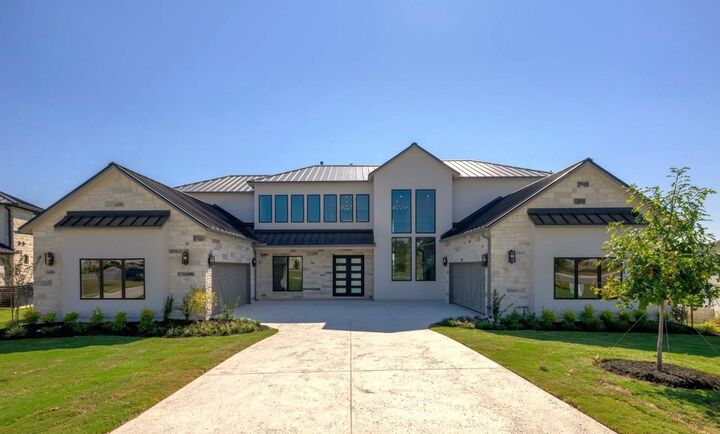 942 Bristol Creek Bend  Lakeway TX 78738 photo