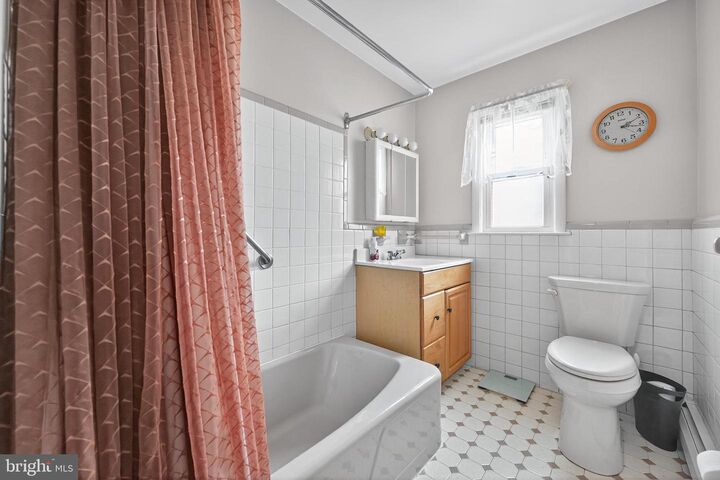 Property Photo:  1412 Faunce Street  PA 19111 